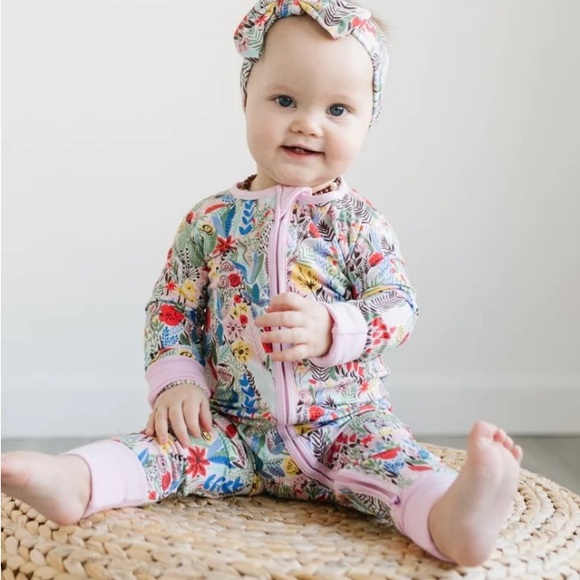 Little Sleepies Other - Little Sleepies Retired Pink Floral Print Sz 6/12 months